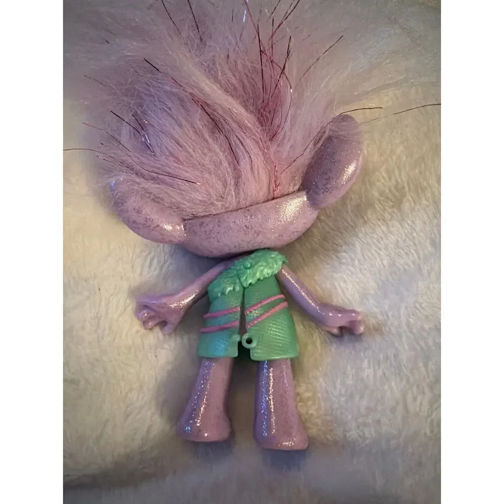 2015 DreamWorks Trolls Gia Grooves Purple Glitter Doll Pink Hair Hasbro 5